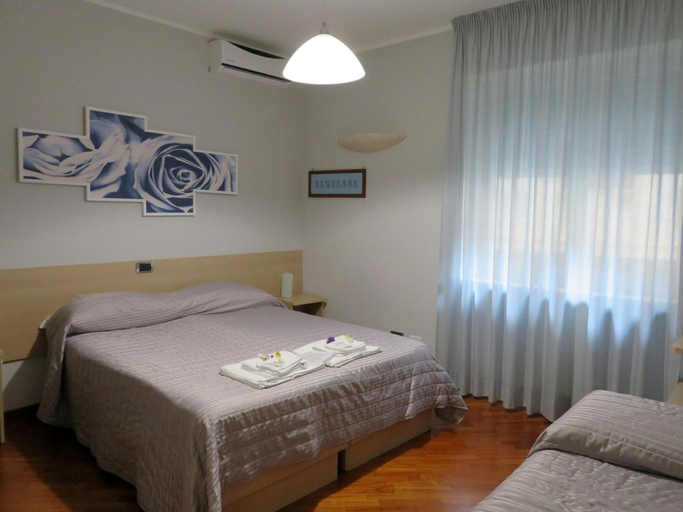 Bedroom 3, B&B Studio 162, Bari