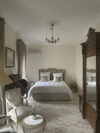 Bedroom 4, Chateau des Jacobins, Lot-et-Garonne
