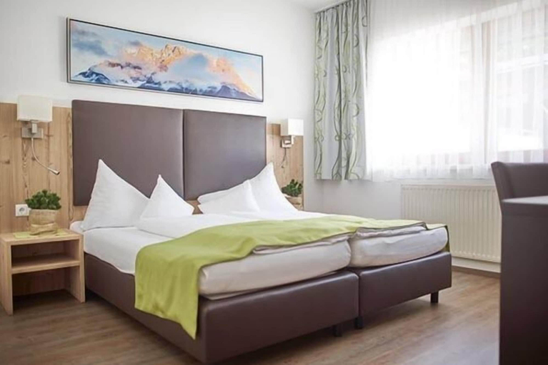 Bedroom 3, Hotel Venetblick, Imst
