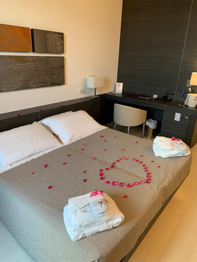 Bedroom 3, Hotel Horizon, Fermo