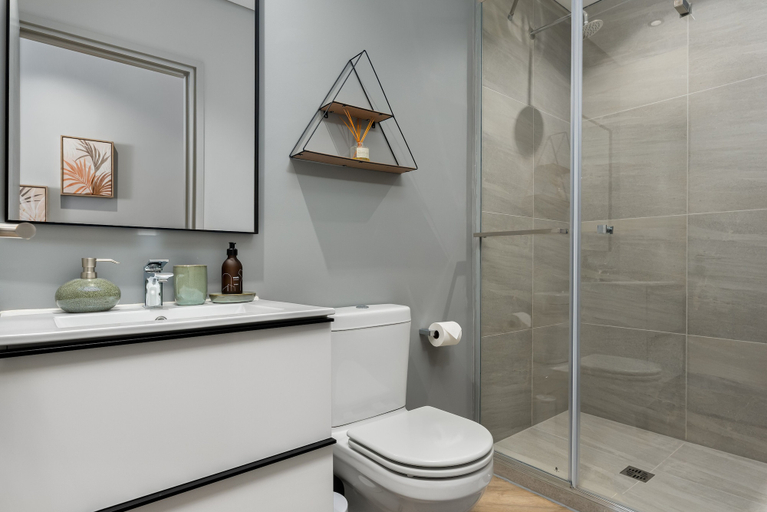 Bathroom, One Thibault 1910, City of Cape Town