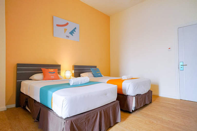 Bedroom 16