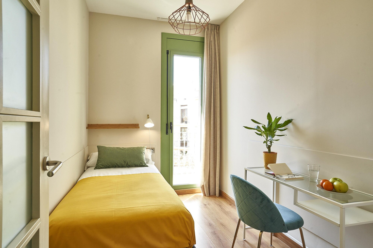 Bedroom 4, Barcelona Sants Station Apartments, Barcelona