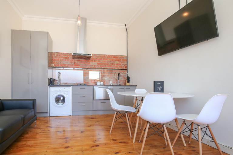 Others 5, Indulge Apartments -The Urban Collection, Mildura - Pt A