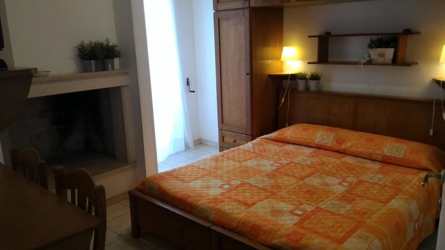 Bedroom 3, B&B Gelsimori, Lecce