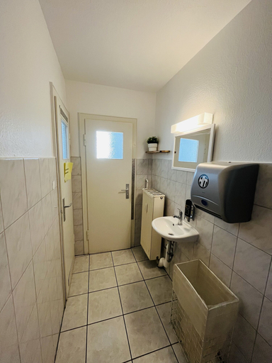 Bathroom 5, Hotel Schwarzer Bär, Region Hannover