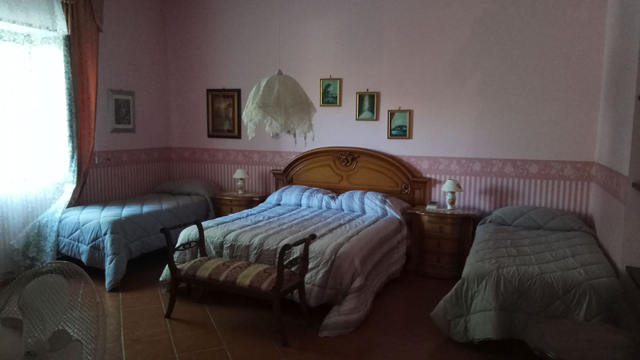 Bedroom 2, La Dimora Dei 5 Sensi, Salerno