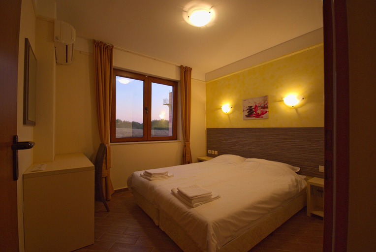 Bedroom 2, Seagarden Villa Resort, Tsarevo