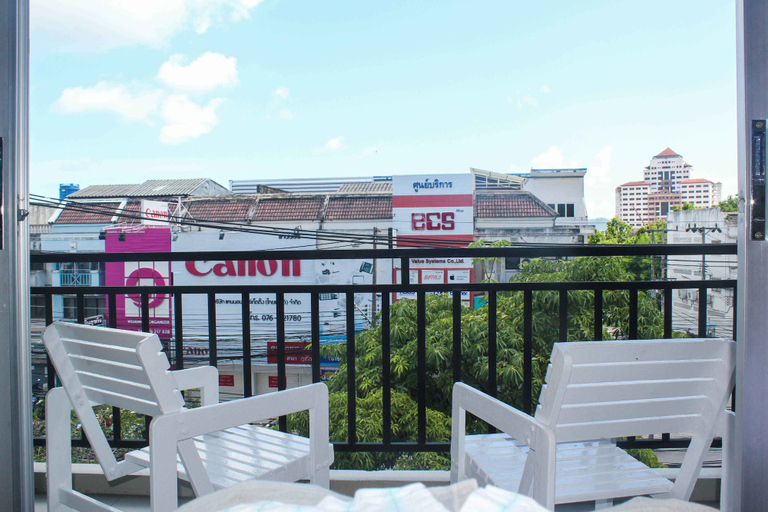 Others 5, Lub Sbuy Hostel, Pulau Phuket