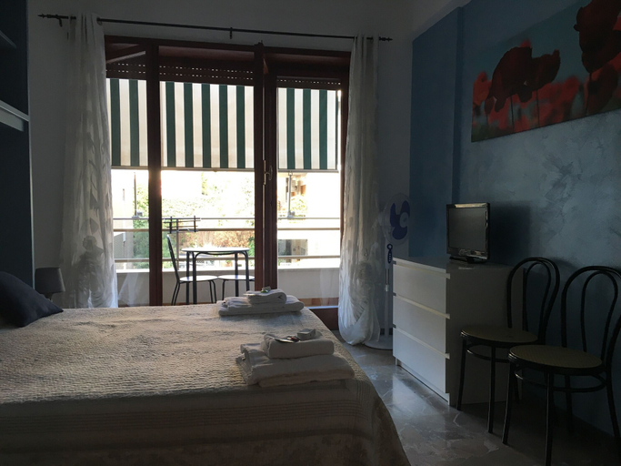 Bedroom 4, BedroomsRome, Rome