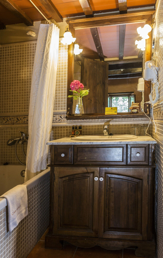 Bathroom 4, Casa Rural Can Jepet, Girona