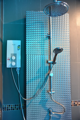 Bathroom 4, San Pita, Muang Satun