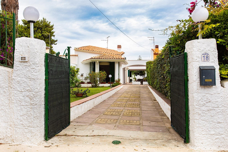 Others 5, Villino a Fontane Bianche by Wonderful Italy, Syracuse