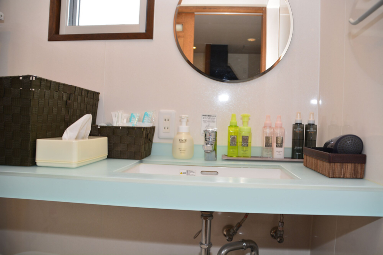 Bathroom 4, Arimabaru Beach Resort, Motobu