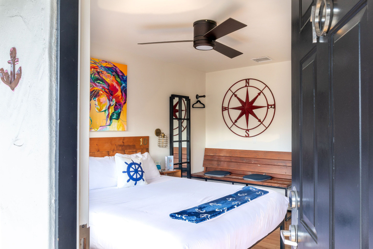 Bedroom 4, Haley Hotel, Santa Barbara