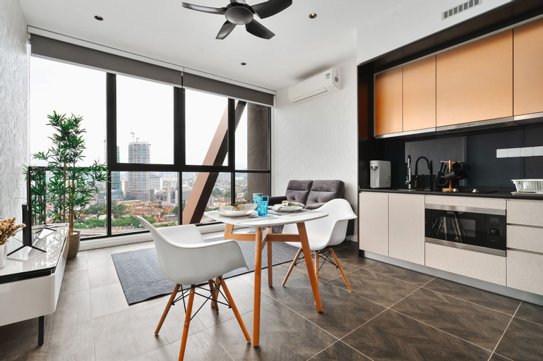 Dining Room 14