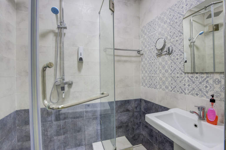 Bathroom 4, Viva Hotel - Hostel, Bishkek