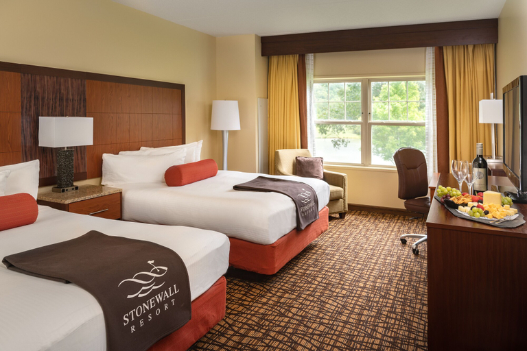Bedroom 3, Stonewall Resort, Lewis