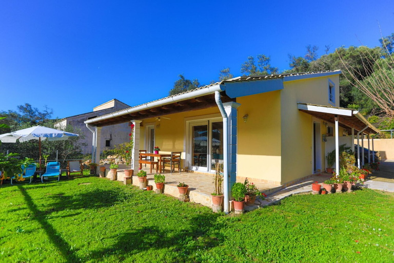 Room 5, Green Family Villa in Agios Ioannis, Ionian Islands