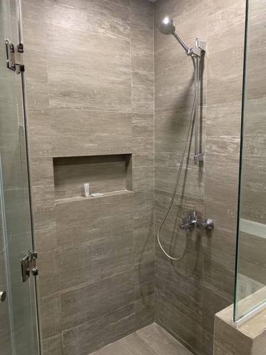 Bathroom 4, Canyon Woods Resort Club, Calaca