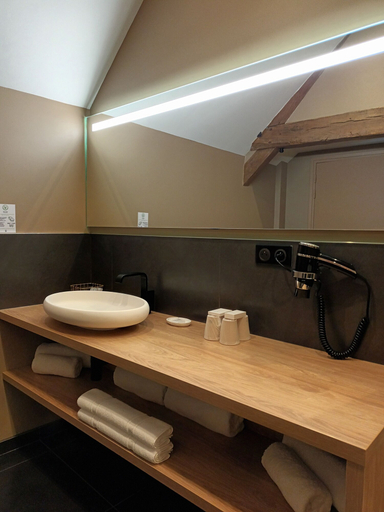 Bathroom 4, Hotel Loysel le Gaucher, Pas-de-Calais