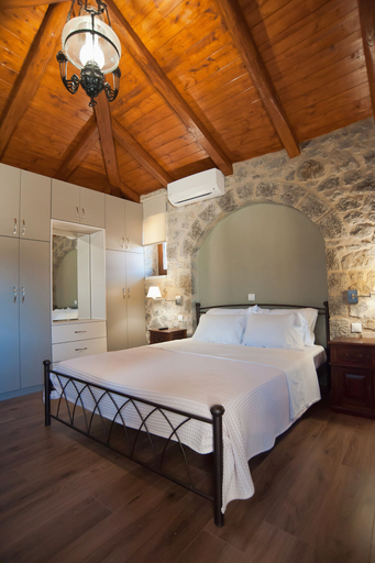 Bedroom 3, Lilea Chalet, Central Greece