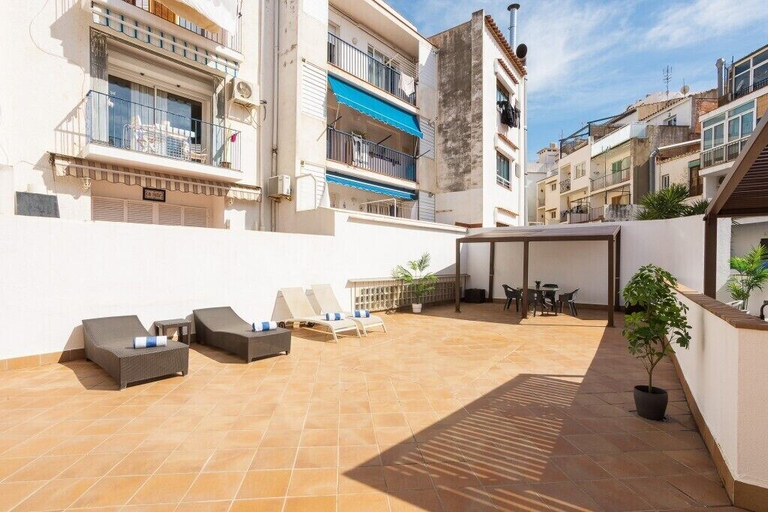 Exterior & Views 2, Lucas House by Sitges Group, Barcelona