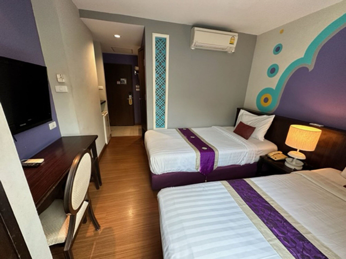 Bedroom 29