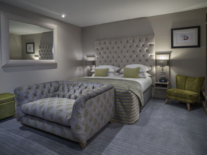 Bedroom 2, Boulevard Hotel, Lancashire
