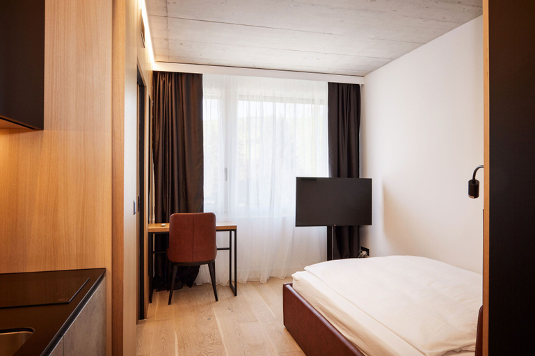 Bedroom 10