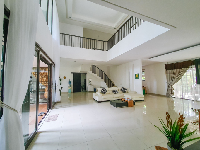 Others 2, Villa Glarus Sentul by VASAKA VILLA, Bogor
