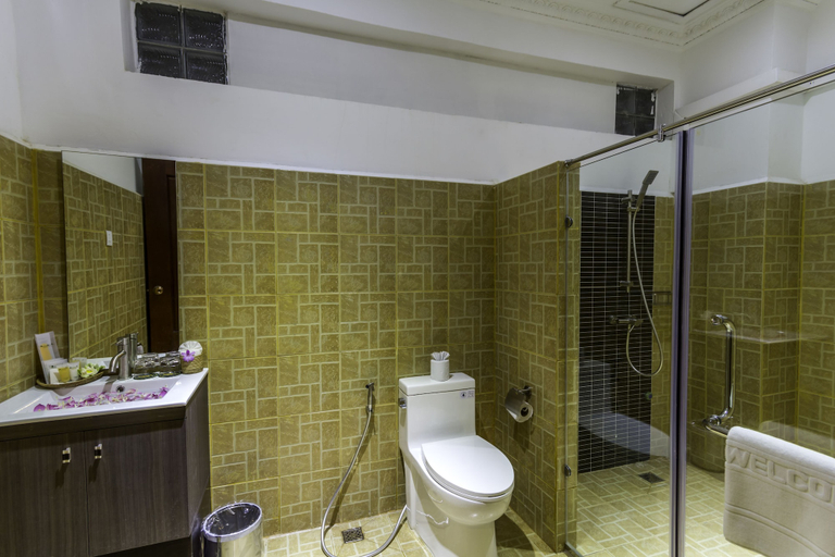 Bathroom 5, BayStone Resort, Siem Reap
