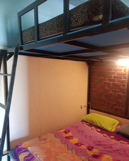 Bedroom 3, Salty Dog Hostel, South Nias