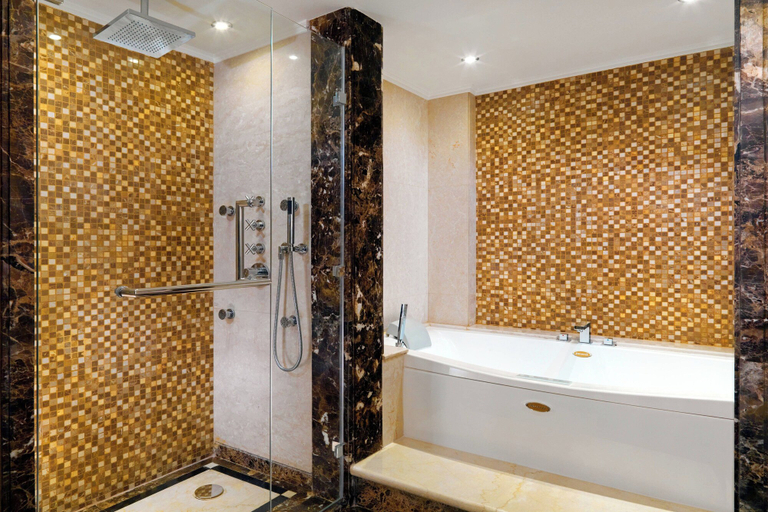 Bathroom 4, Sheraton Cairo Hotel & Casino, Ad-Duqi