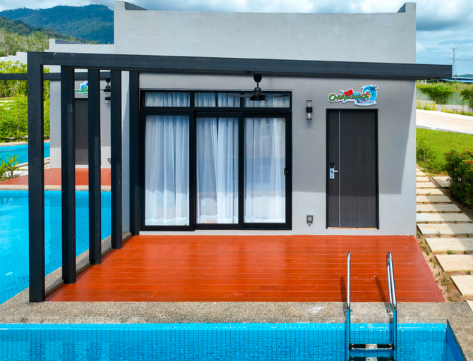 Swimming Pool 15