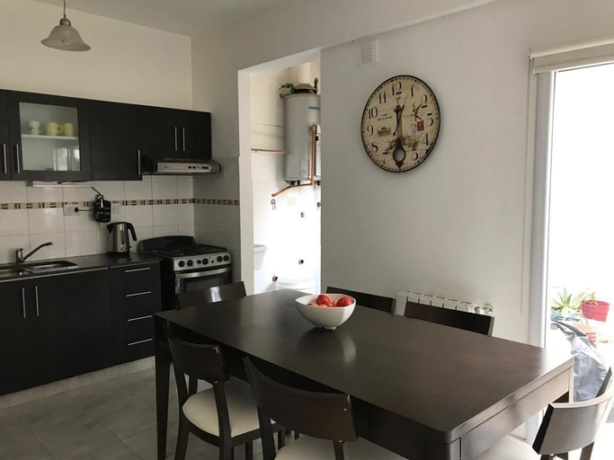 Others 5, Duplex Rada Tilly, Escalante