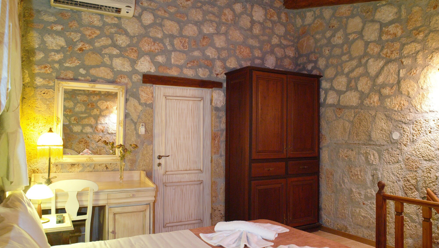 Bedroom 4, W Suites Annex by Estia, Crete