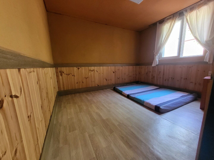 Bedroom, Hwaya Mountain Pension, Gapyeong