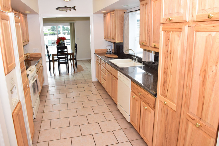 Others 4, Longliner Lodge and Suites, Sitka