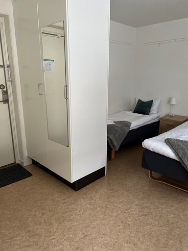 Bedroom 2, Volontärgatan - Visby Lägenhetshotell, Gotland