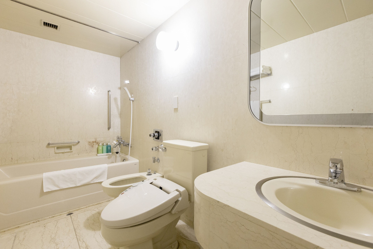 Bathroom 5, Yamagata Grand Hotel, Yamagata
