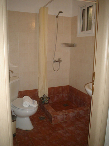 Bathroom, Red Coral Apartments, Central Macedonia