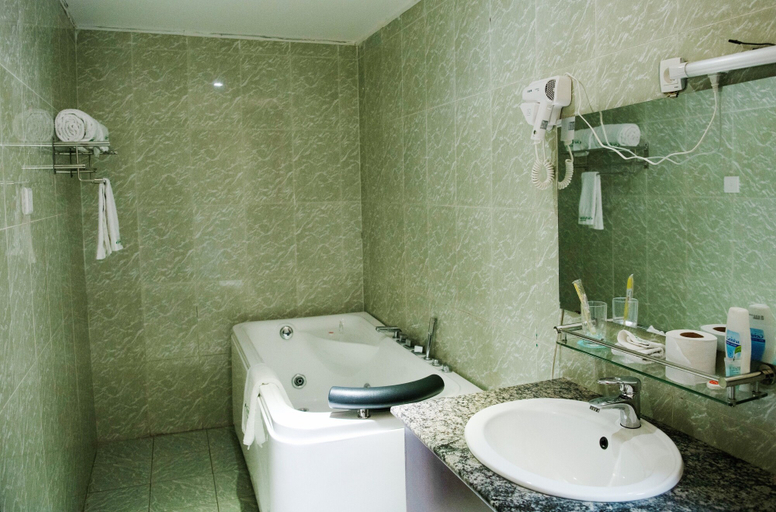 Bathroom 3, Orient Park Hotel, Gasabo