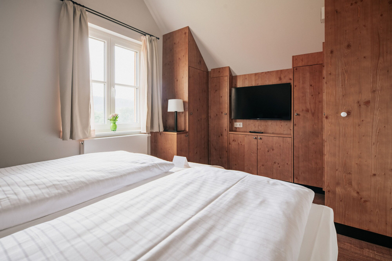 Bedroom 2, Torfhaus HARZRESORT, Goslar
