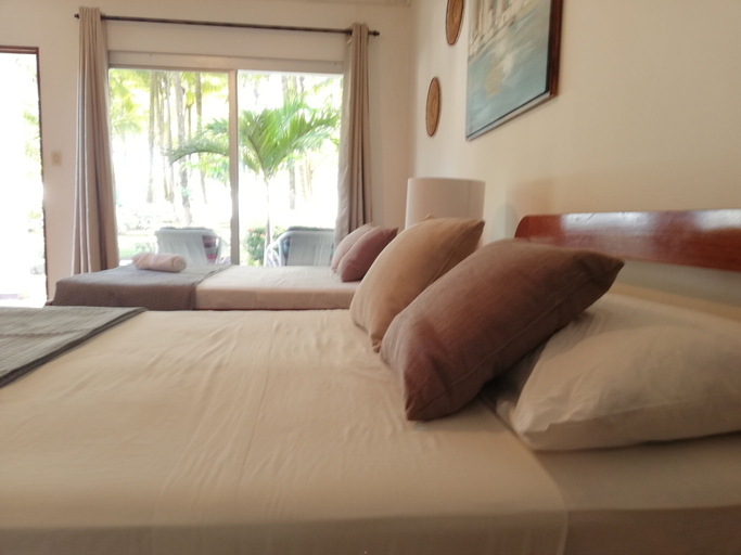 Bedroom 4, Hotel La Isla, Parrita