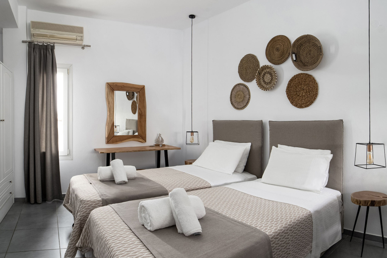 Bedroom 3, Alkyoni Studios, South Aegean
