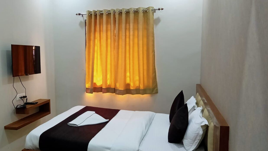 Bedroom 5, Hotel Grand Royal, Raipur