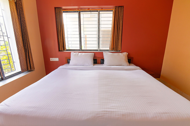 Bedroom 3, Fabhotel Amar Raj Inn, South 24 Parganas