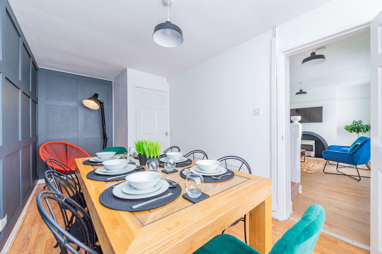 Others 5, Premium 4 Bed Detached in Heswall, Wirral