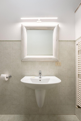 Room 2, Terme Apartment in Firenze, Florence